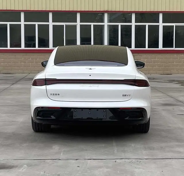 Yuanhang Y7 - Два двигателя время автономной работы 800 км! СhinaAuto всё о китайских машинах Geely Chery Haval обзоры