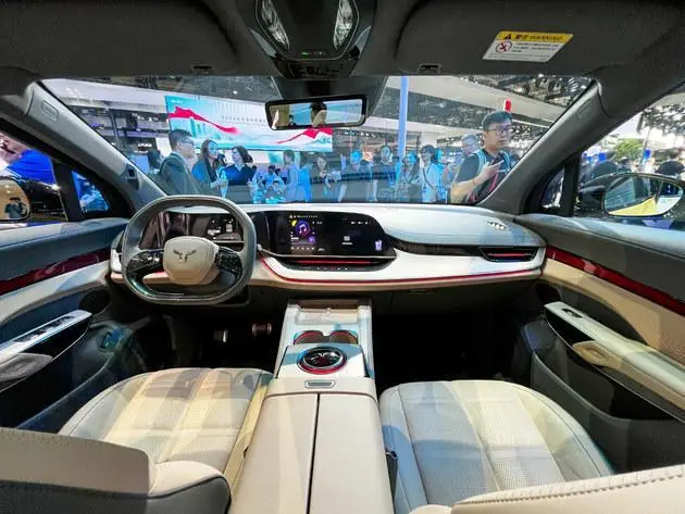 Пекинский автосалон 2024 Hongqi HQ9 PHEV / Запущен новый Hongqi H9 и Hongqi EHS7 СhinaAuto всё о китайских машинах Geely Chery Haval обзоры